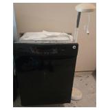 Dishwasher & Standing Lamp