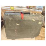 VTG Samsonite Hard Side Rolling Suitcase 28x24x9