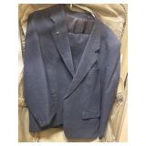 Sz 42 2 Pc Suit Jacket and Matching Trousers