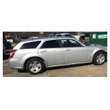 2008 Dodge Magnum silver 4-door suv, 171318mi,