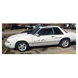 1993 Ford Mustang LX white 2-door coupe, 39249