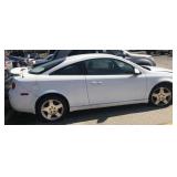 2010 Chevy Cobalt LT white 2-door coupe,