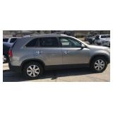 2013 Kia Sorento LX gray 4-door suv, 149427mi,