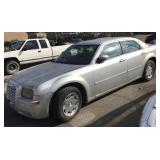 2005 Chrysler 300 silver 4-door sedan, 242266mi,