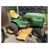 John Deere lawn tractor, hydrostatic drive, 2