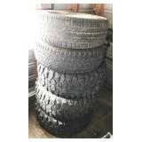 assorted tires: 3pc P35/75-15, 1pc P225/70R14,