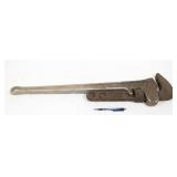 aluminum pipe wrench, 31" overall length