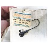 jigs, approximately 1000pc