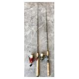 pair of spinner rods/reels: Genisis