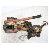 1.5 ton leverl hoist, not tested, NO SHIPPING