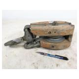 snatch block, rope/cable style