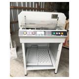 450VS+ electric paper cutter, 110V, powers up but