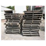 25pc standard size wooden pallets, good