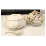 soup tureens
