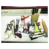 kitchen utensils and gadgets, knives