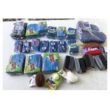 cleaning sponges and pads, scrubbers, gloves