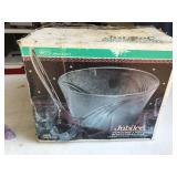 Jubilee punch bowl with cups