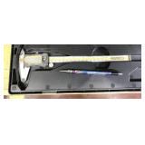 Asimeto digital caliper in case, 8"/200mm Asimeto digital caliper in case, 8"/200mm