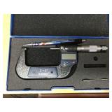 digital outside micrometer in case, 2"-3"