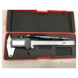 digital caliper in case, 6"/150mm digital caliper in case, 6"/150mm