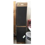 pair of Advent Legacy III speakers pair of Advent Legacy III speakers