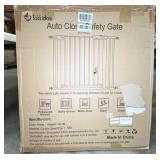 Tokkidos safety gate, 30"high, fits 30"-32.3",