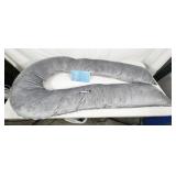 Queen Rose swan neck body pillow, longer than the