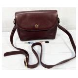vintage Etienne Aigner leather crossbody handbag