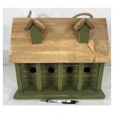 Glitzhome 14.25" distressed wood birdhouse