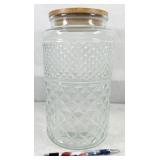 glass jar with bamboo lid