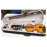 Violin in case, no brand name found