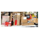 Asst auto parts, all on top of table