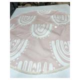 Circular rug, about 70"