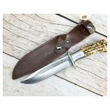 Mossy Oak fixed blade knife with leather sheath,