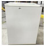 Haier HSB03 mini-fridge, gets COLD