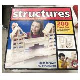 Structures building planks