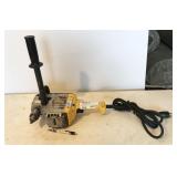 DeWalt DWD450 1/2" vsr stud and joist drill,