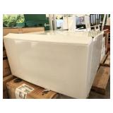 laundry pedestal, 27"w x 27.5"d x 15"t, no box