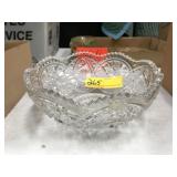 pressed glass bowl/centerpiece