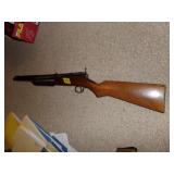 Benjamin Franklin BB Gun