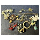 Costume jewelry Costume jewelry