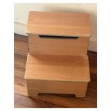 Step stool Step stool