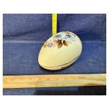 Egg shaped trinket box Egg shaped trinket box
