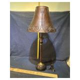 Table lamp