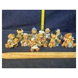 Bear figurines