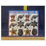 Badge Mount Set