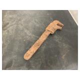Pipe wrench