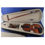 Paltino Hand-crafted Youth Vioilin w/Padded Case Paltino Hand-crafted Youth Vioilin w/Padded Case