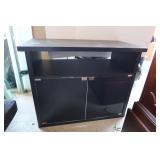 TV/Entertainment Stand w/Glass Doors-36x18x28"