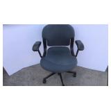 Swivel Desk Chair on Wheels